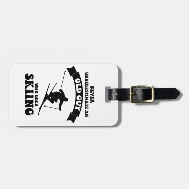 Underskatta aldrig en gammal grabb som går att bagagebricka (Horisontell Framsida)