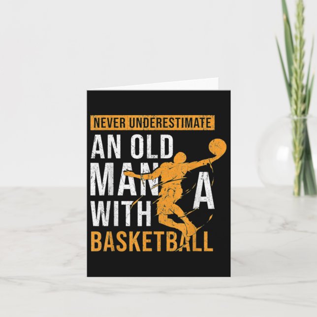 Underskatta aldrig en gammal man med en basketboll kort (Framsida)