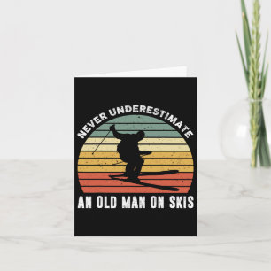 Underskatta aldrig en gammal man på Himmel Funny S Kort
