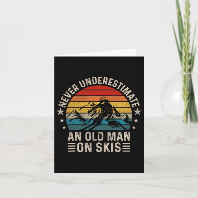 Underskatta aldrig en gammal man på Skis underskat Kort (Framsida)