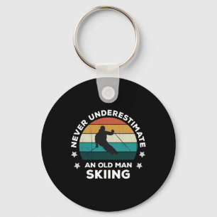 Underskatta aldrig en gammal man som hoppar över R Nyckelring