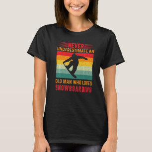 Underskatta aldrig en gammal man som Kärlek snurra T Shirt