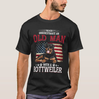 Underskatta aldrig en gammal med en rotweiler t shirt