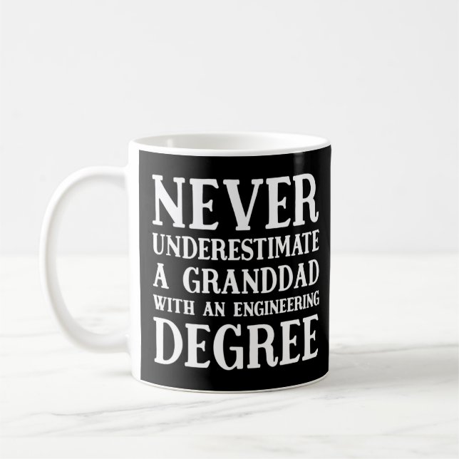 Underskatta aldrig en Ingenjör-farfar vår Garme Kaffemugg (Vänster)