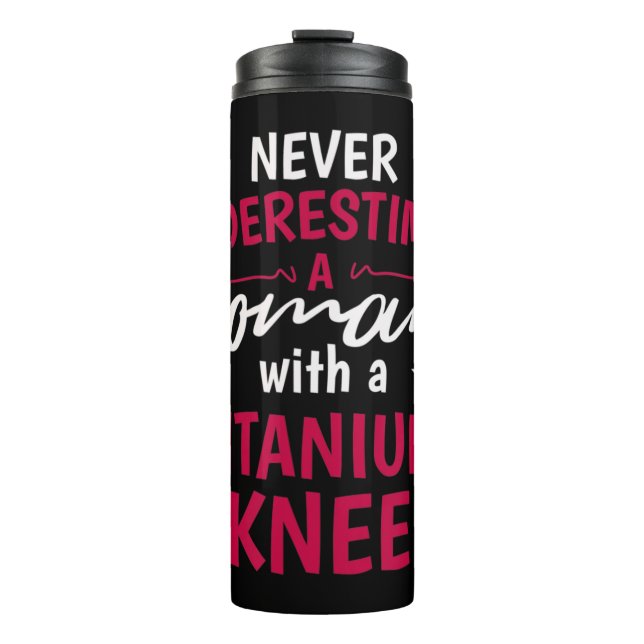 Underskatta aldrig en kvinna med titanknölar S (Framsida)