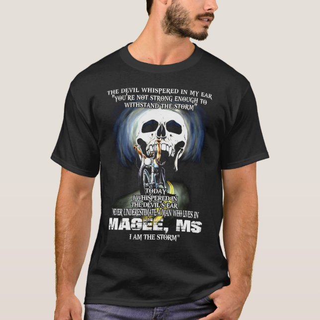 Underskatta aldrig en MAGEE MS Man T Shirt (Framsida)