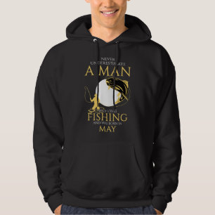 Underskatta aldrig en man som Kärlek fiskar och fi Hoodie