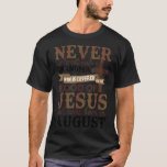 Underskatta aldrig en morma August Birthday Moth T Shirt<br><div class="desc">Underskatta aldrig en morma August Birthday Mors dag 3</div>