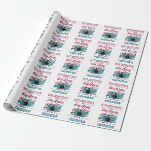 Underskatta aldrig ett gammalt Dam med en kamera Presentpapper