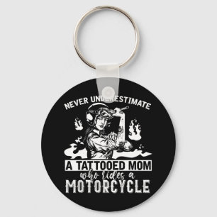 Underskatta aldrig motorcykelns motorcykel i Mamma Nyckelring