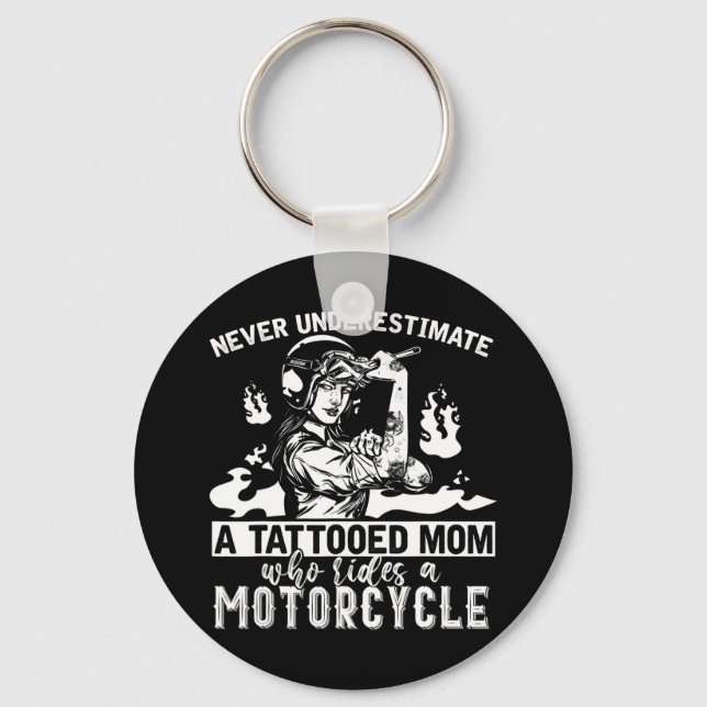 Underskatta aldrig motorcykelns motorcykel i Mamma Nyckelring (Framsida)