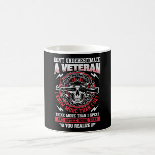 Underskatta inte Veteran - USA Kaffemugg