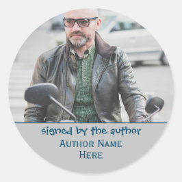 Undertecknad av författarfotomallen Bok Runt Klistermärke