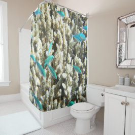 Undervattensblåa fiskar och korall