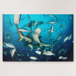 Undervattenshaj Frenzy 20"x30" Pussel