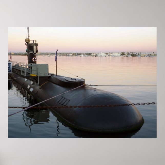 Undervattensubåt i soluppgång poster (Framsidan)