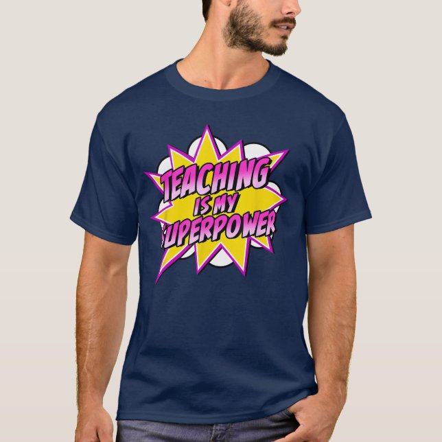 Undervisning är min superkraft Retro serie superlä T Shirt (Framsida)