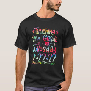 Undervisning i andra Klass den 2 februari 2022: Lä T Shirt