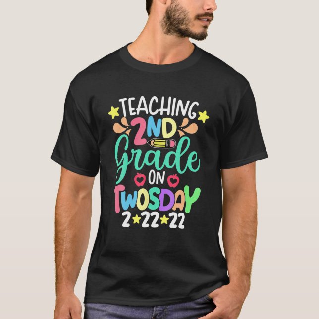 Undervisning i andra Klass den 2 februari 2022 T Shirt (Framsida)