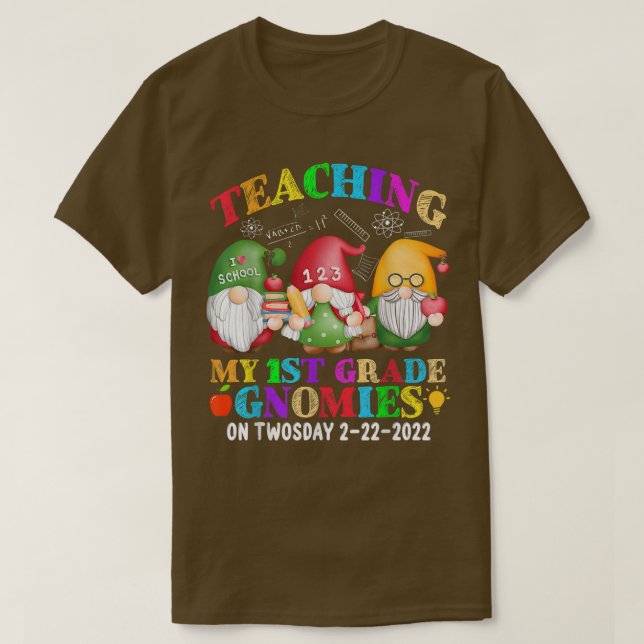Undervisning i första Klass den 22 februari 2022  T Shirt (Design framsida)