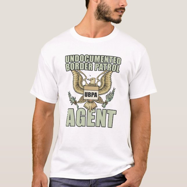 UNDOCUMENTED GRÄNSVAKT T SHIRT (Framsida)
