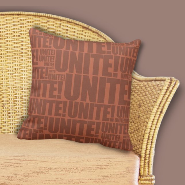 Ung Burnt-Orange UNITE! Typografi Mönster Kudde (Young Burnt-Orange UNITE! Typography Pattern Throw Pillow, Living & Home)