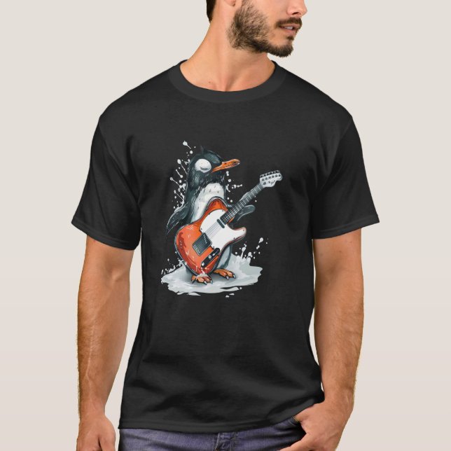 Ung kejsare Penguin Costume med Guitar T Shirt (Framsida)
