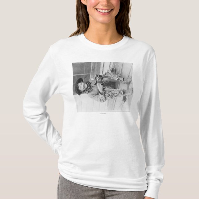 Ung pojke som kläs som Cowboy med leksaker Tee Shirt (Framsida)