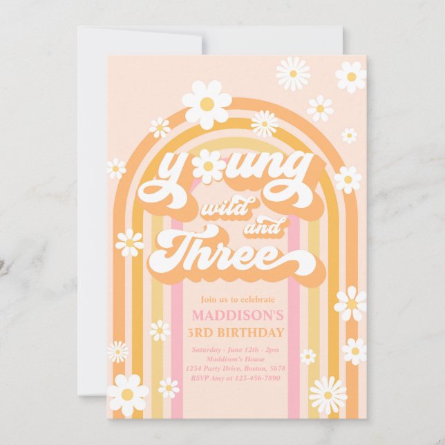 Ung Vild och tre Boho Daisy Regnbåge Birthday Inbjudningar (Framsida)