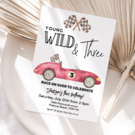 Ung Vild och TRE Red Tävling bil 3:e födelsedagen Inbjudningar