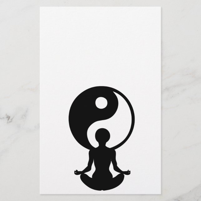 Unga flickor som tränar yoga flygblad (Framsidan)