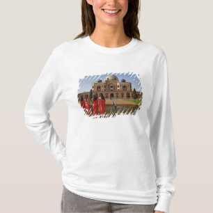 Unga indiska damer och Humayuns grav, Delhi, T Shirt