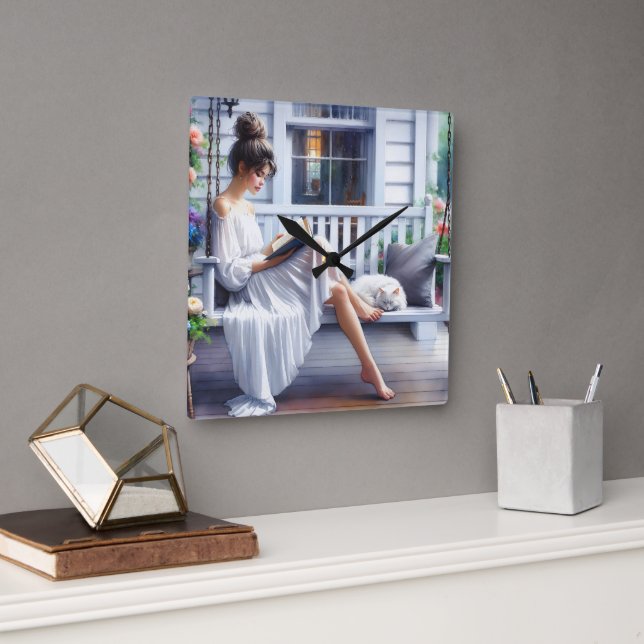 Unga kvinnor som läser en Bok med katt Fyrkantig Klocka (Kontor)