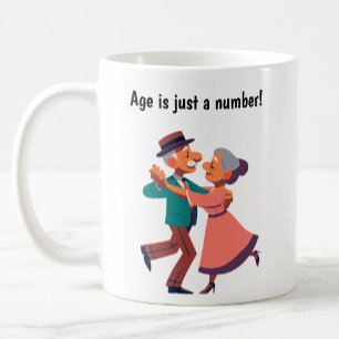 Unga på hjärtat - ledande medborgare som dansar kaffemugg