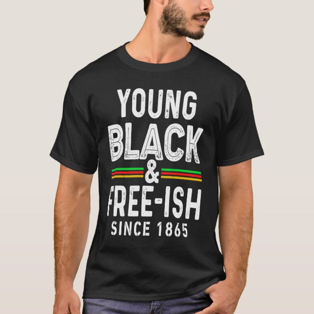 Unga svarta, svarta, svarta, månaden t shirt (Framsida)