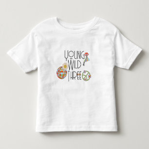 Unga, Vild och tre Kid Birthday T-Shirt Boho