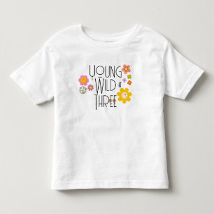 Unga, Vild och tre Kid Birthday T-Shirt Smiles