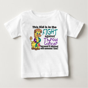 Unge i slagsmål mot Thyroidcancer Tee