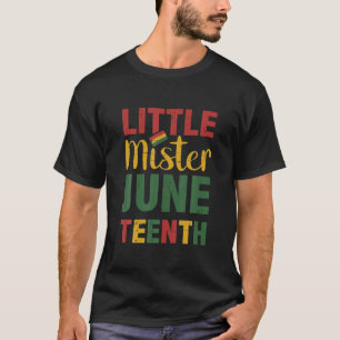 Unge minister Junetelfte firandet av afrikansk T Shirt