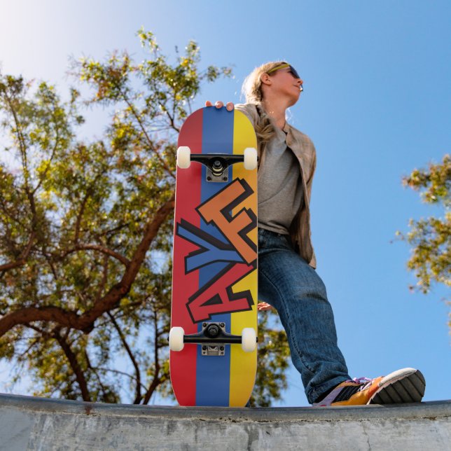 Unger Varagan ( Ընկեր Վարական) Skateboard (Utomhus 1)