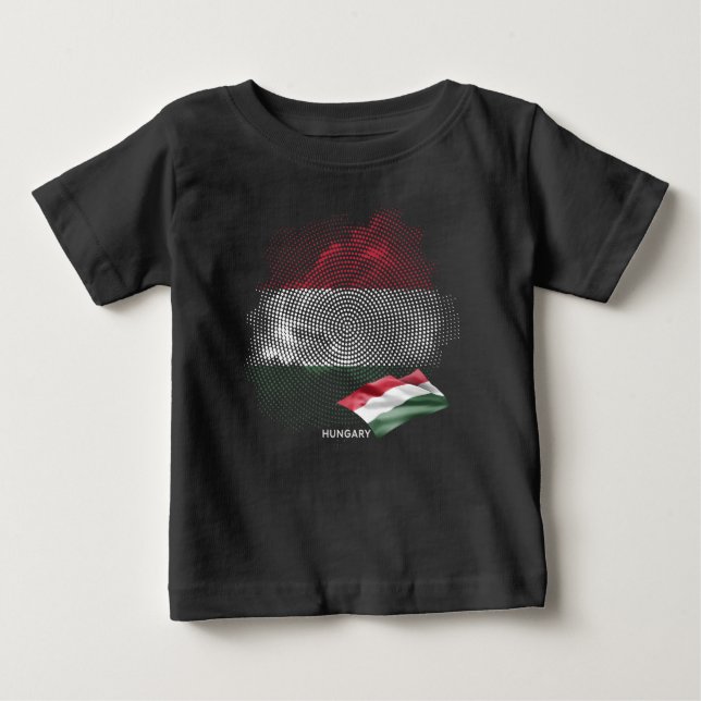 Ungerns flagga t shirt (Framsida)