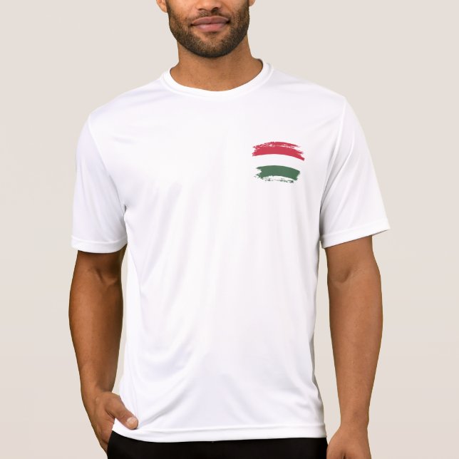 Ungerns flagga t shirt (Framsida)