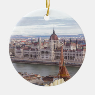 Ungersk parlament Budapest vid dag Julgransprydnad Keramik
