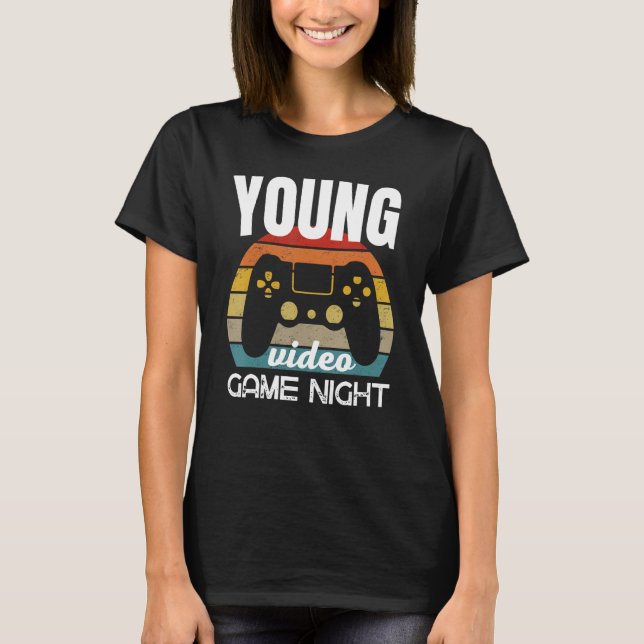 Ungfamiljens videospelkväll t shirt (Framsida)