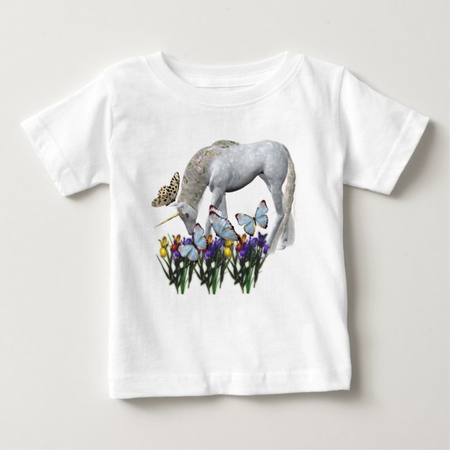 Unicorn and Butterflies T Shirt (Framsida)