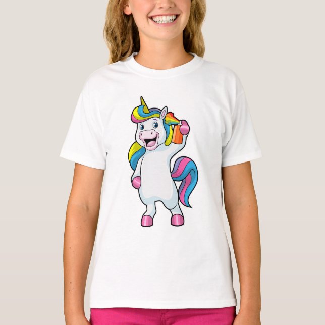 Unicorn as Hairdresser with Hairspray T Shirt (Framsida)