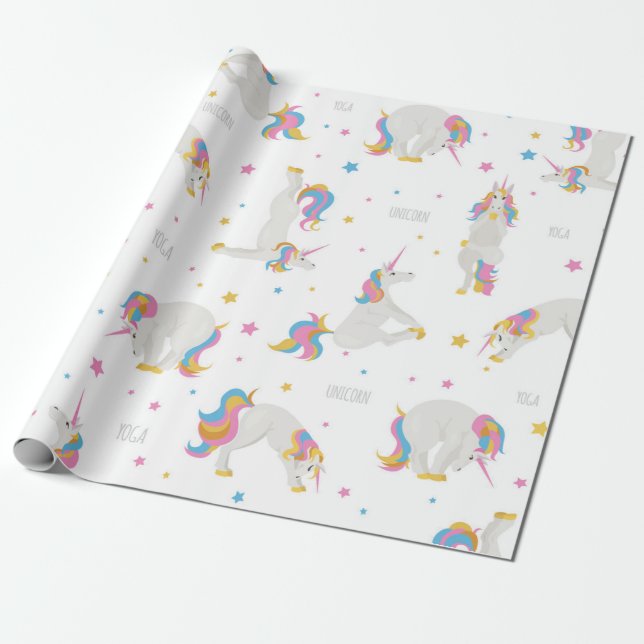 Unicorn Birthday yoga söt roligt vit viskvit Presentpapper (Utrullad)
