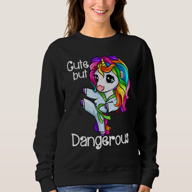 Unicorn Cute But Dangerous Funny Karate Taekwondo_ T Shirt (Framsida)