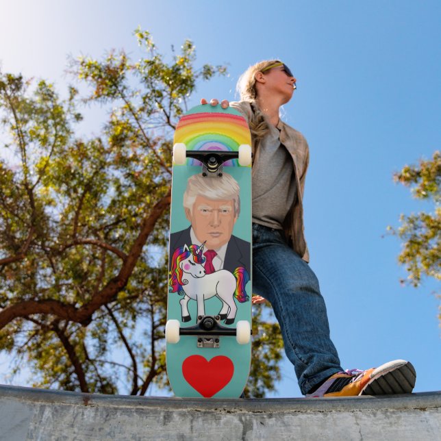 UNICORN DONALD TRUMP RAINBOW SKATEBOARD DECK (Utomhus 1)