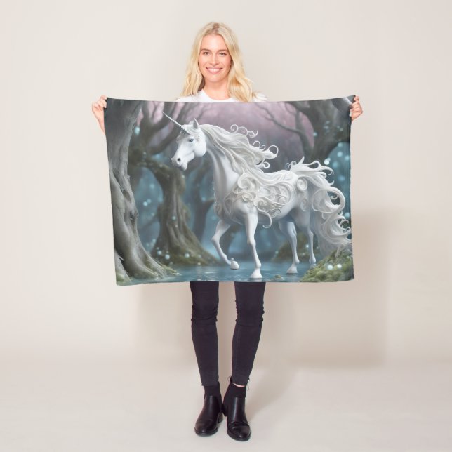 Unicorn Fleece Blanket, 30" x40" (På plats)